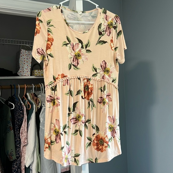 Maternity top - Picture 1 of 1